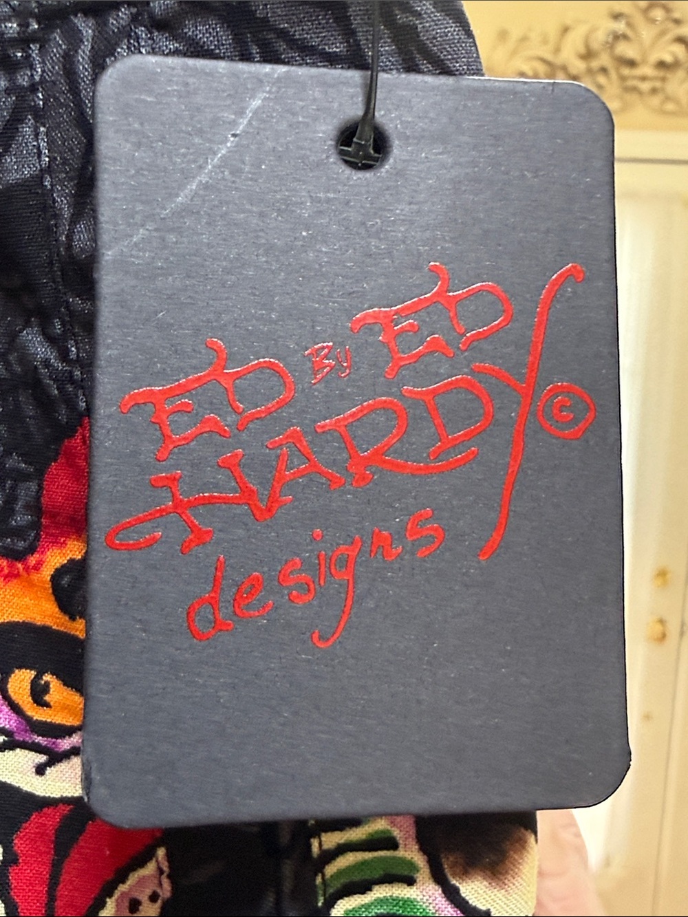 Ed Hardy Men's Black/Gray Shorts with Red and Green Dragon Motif. Size L. - Picture 6 of 16